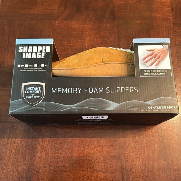 Large Memory Foam Slippers  Flexible Cooling Ultra Soft Foam NWT - Picture 1 of 7